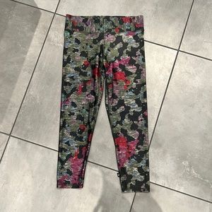 Terez Camo Capri Legging